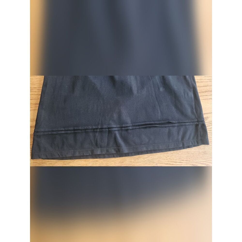 E50 REQ Women's Black dressy Top with White Crocheted Neckline sorry cap sleeves - Picture 7 of 9